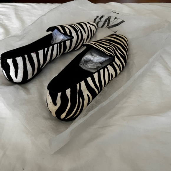 Zara Zebra Print Loafers - Picture 5 of 5